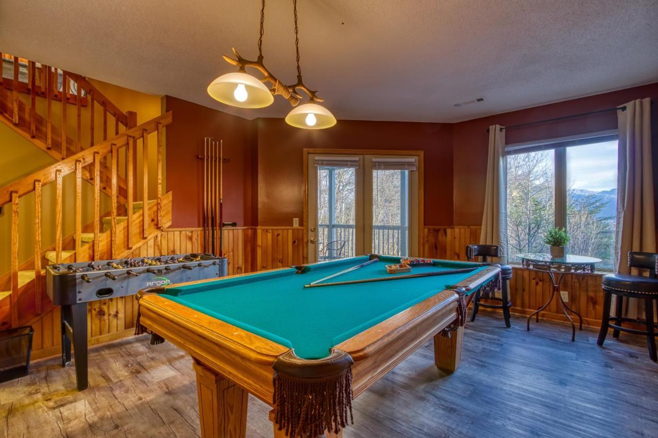 3 Decks, Mtn Views! Tree Tops By Honeybearcabins - Luxury Rain Showers, 3 King Suites, Xl Hottub, Fireplace, Bear Sightings Gatlinburg Εξωτερικό φωτογραφία