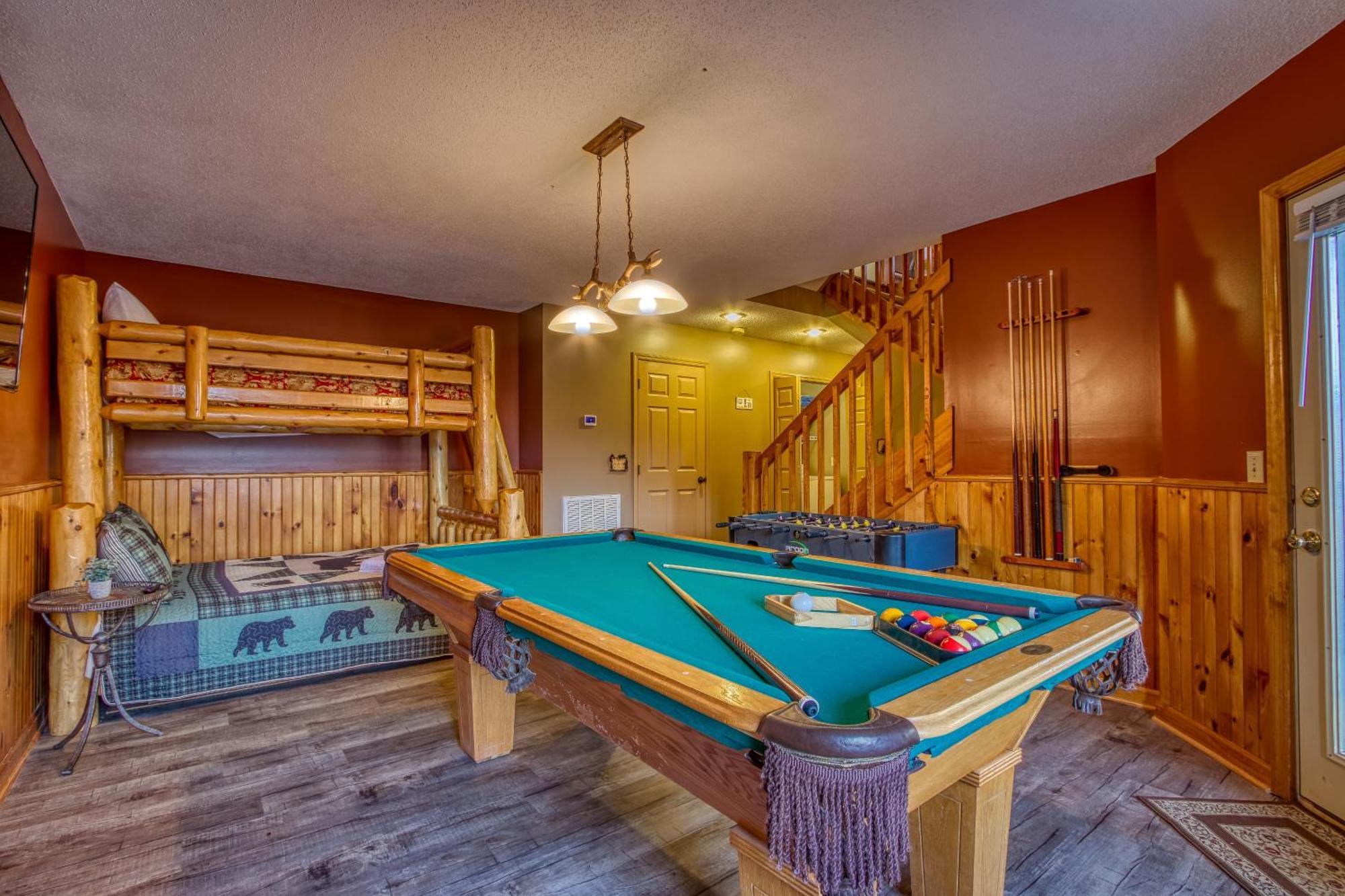3 Decks, Mtn Views! Tree Tops By Honeybearcabins - Luxury Rain Showers, 3 King Suites, Xl Hottub, Fireplace, Bear Sightings Gatlinburg Εξωτερικό φωτογραφία