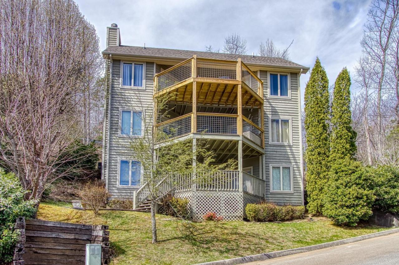 3 Decks, Mtn Views! Tree Tops By Honeybearcabins - Luxury Rain Showers, 3 King Suites, Xl Hottub, Fireplace, Bear Sightings Gatlinburg Εξωτερικό φωτογραφία